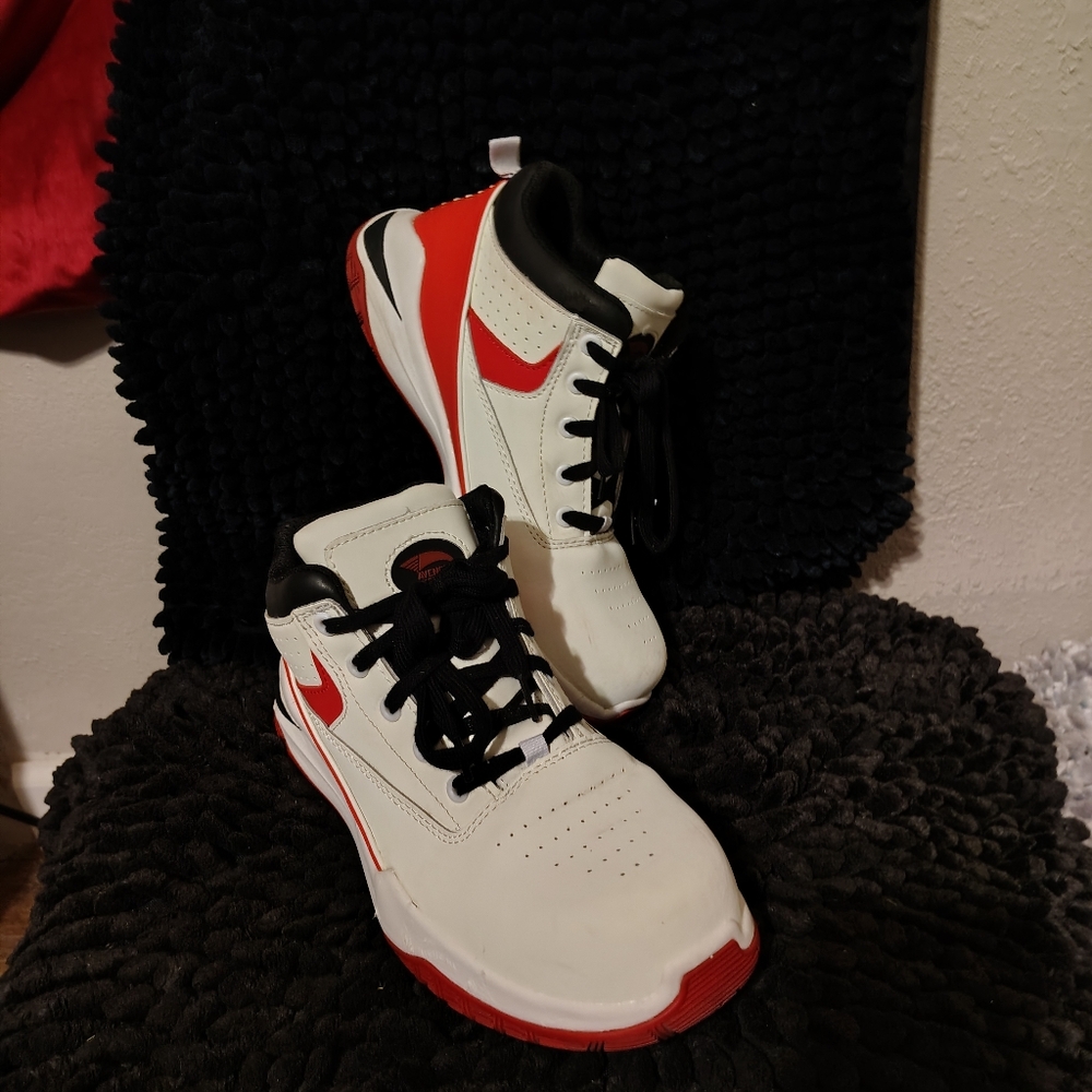 Men's Avenger Reaction Mid-Carbon Toe Work Boots. Worn 3 Times Like New